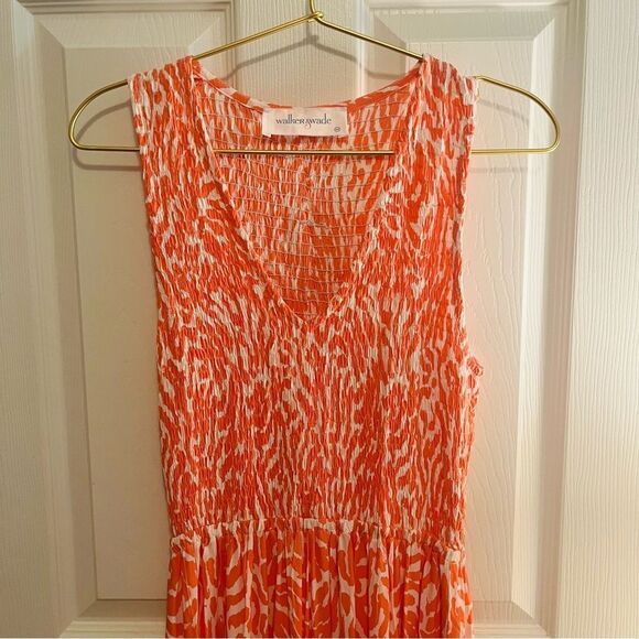 Elegant Pink and White Patterned Maxi Dress - Picture 5 of 11